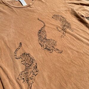 Urban outfitters tee